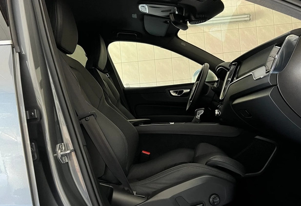 Volvo XC 60 cena 139800 przebieg: 122000, rok produkcji 2020 z Żarki małe 667